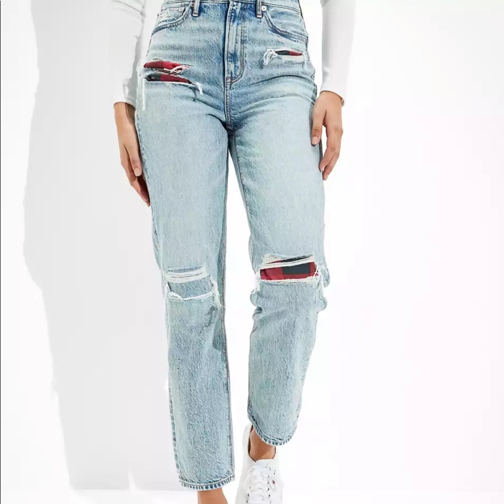 AE Ripped Highest Waist '90s Boyfriend Jean Size 8